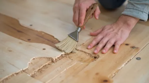 jak naprawić napęczniałe panele