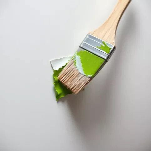 Jak naprawić oderwaną farbę