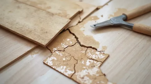 jak naprawic panele po zalaniu