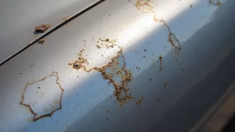 jak naprawić schodzący klar