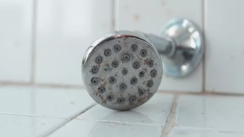 jak naprawic sluchawke od prysznica