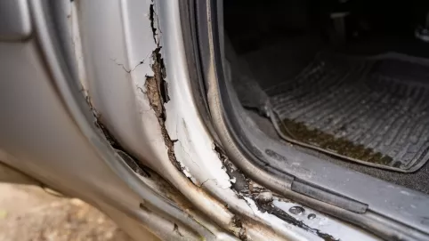 jak naprawić uszczelki w samochodzie