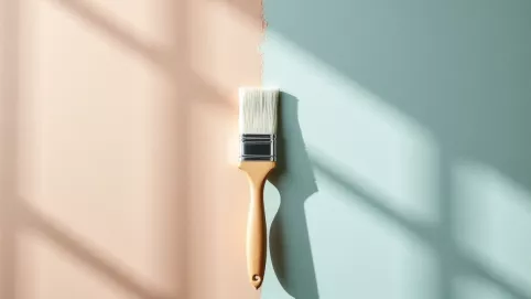 Jak odświeżyć farbę strukturalną